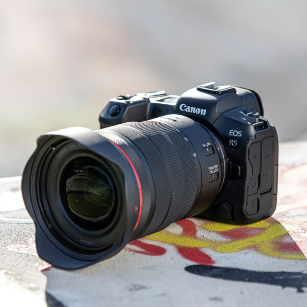 Appareil photo hybride Canon EOS R5 + objectif RF 24-105 mm F4L IS USM (4147C016AA) – Image 7