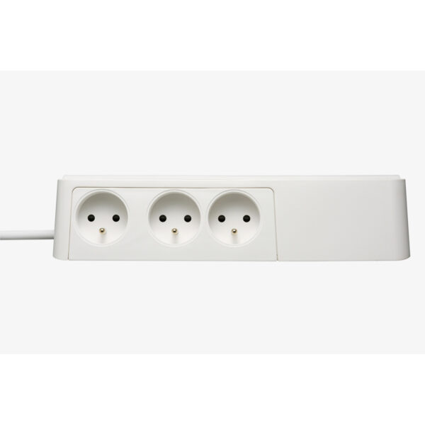 Bloc parafoudre APC Essential SurgeArrest 6 prises France 230V avec 2 ports de chargement USB – Image 3