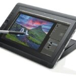 Tablette Graphique Wacom Cintiq Companion 2 - 13,3" - 128 GB (DTH-W1310L)